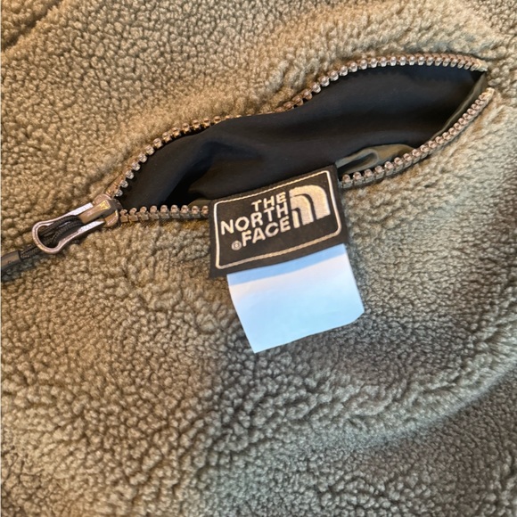 Irreversible Shepa North Face Hoodie size - Picture 7 of 8